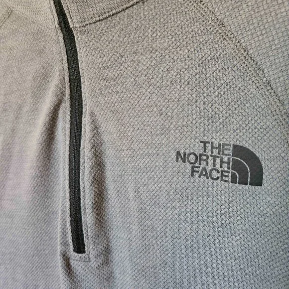 The North Face Quarter-Zip Shirt | Women's Size Large | Flashdry | Gray - Picture 2 of 8